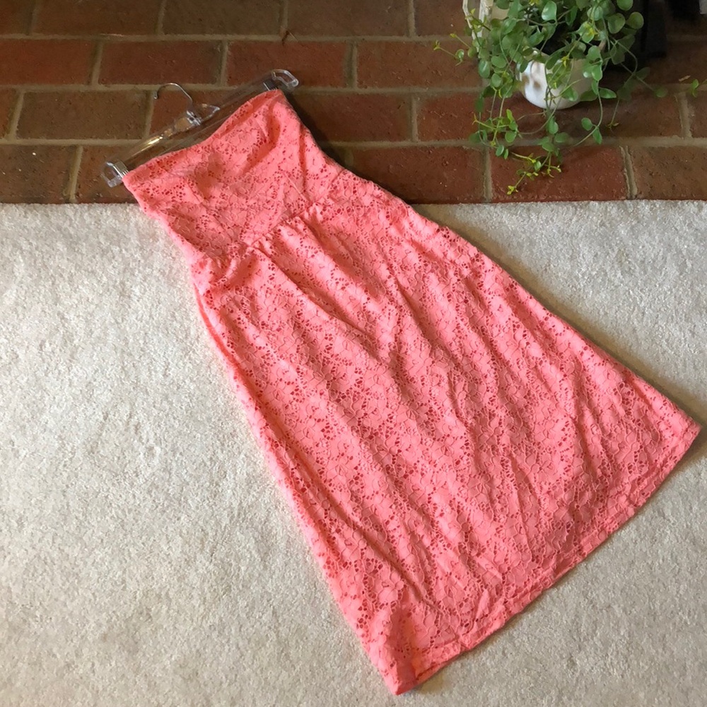 NWT - Coral lace strapless midi dress